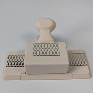 Martha Stewart Continuous Border Infinity Loops Paper Punch